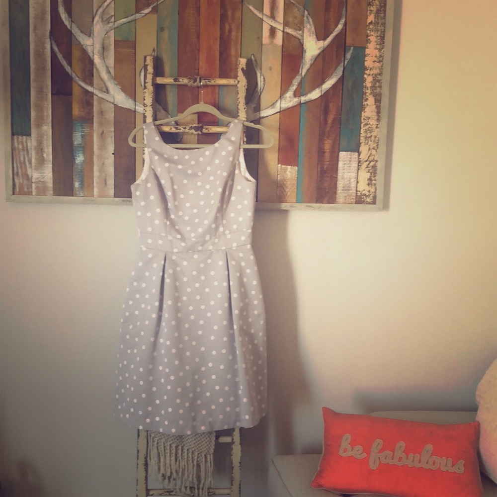 White House Black Market Grey and White Dress